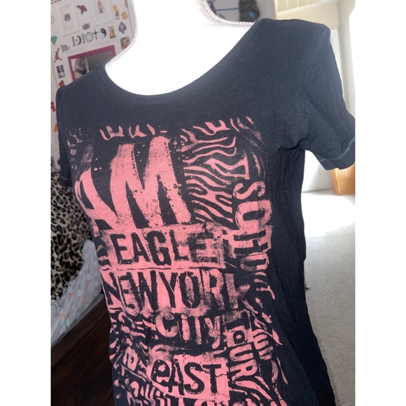 Women’s Black & Pink American Eagle Outfitters Short Sleeve 💖 - Picture 7 of 16